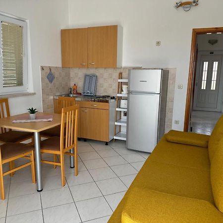Apartments Vito Traù Esterno foto