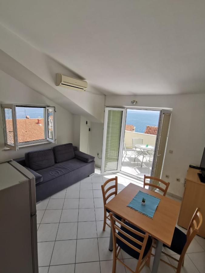 Apartments Vito Traù Esterno foto